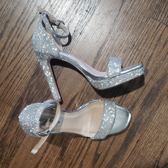 Steve Madden Silver Diamond Platform Heels - Picture 1 of 15